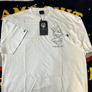 Crooks and Castles White tee